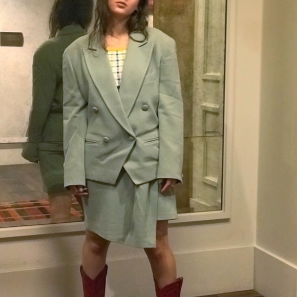 Vintage Donna Karan New York Suit - Picture 5 of 13